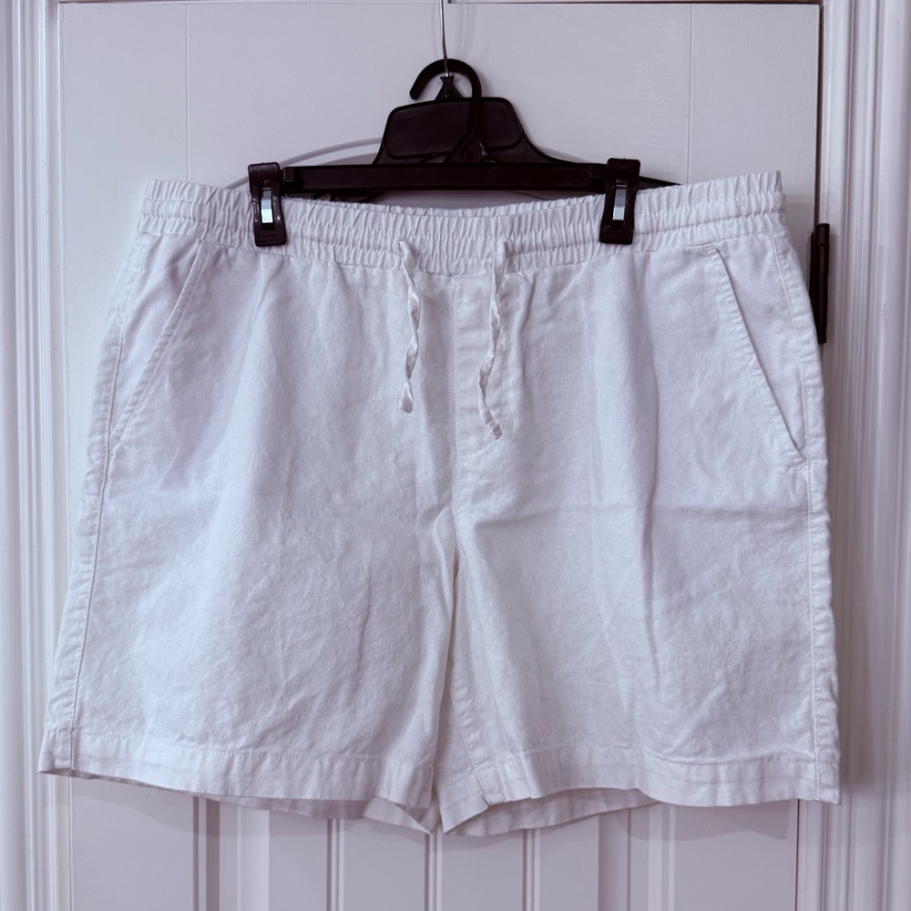 Used men’s shorts in great condition